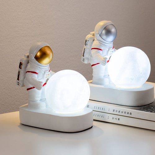 Astronaut galaxy night light
